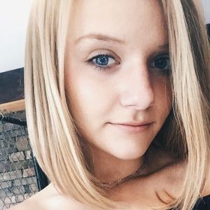 Meet your Posher, Marissa